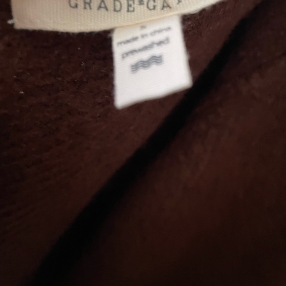 Grade and Gather brown sweater - Picture 2 of 3